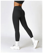 The Studio Legging