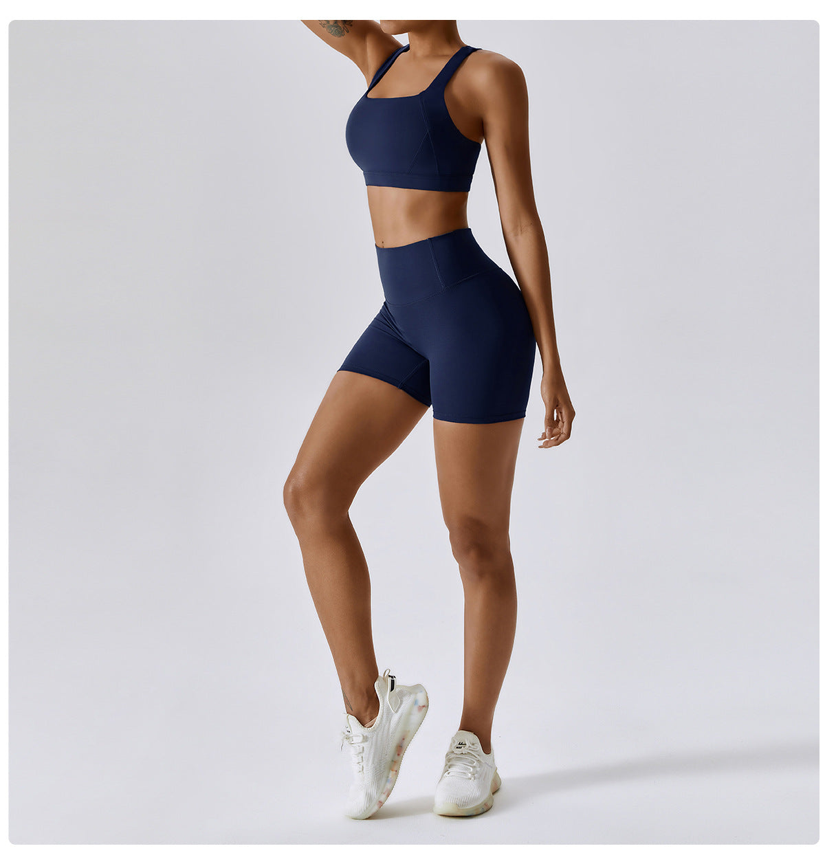 The Contour Short