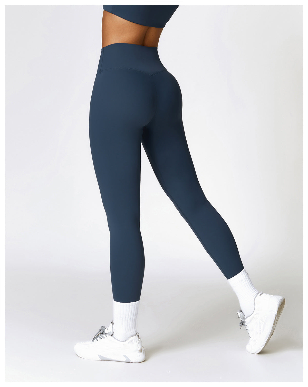 The Studio Legging